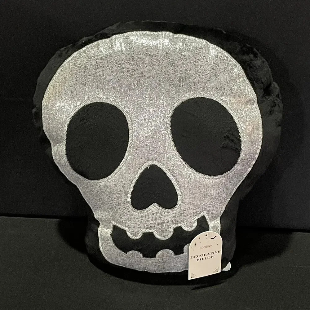 I COUNT Decorative Pillow‎ Black Plush Skull Applique Halloween Non-Standard